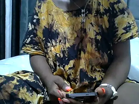 nice-lovely online show from April 2026 03:18:02 AM