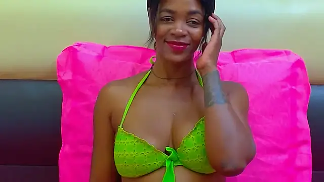 SweetSinAura online show from April 2026 06:10:02 PM