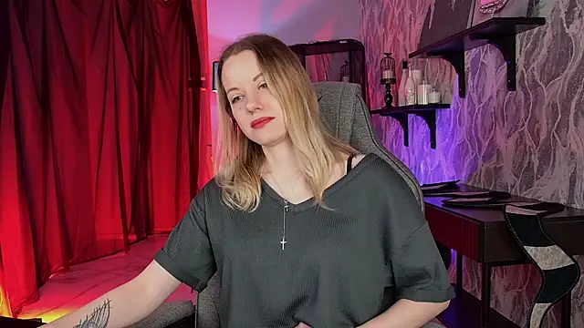 VireliaMoonfall online show from April 2026 12:29:02 PM