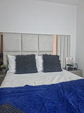 Snapshot of CinthiaHall_ chatting on April 2026 11:22:02 AM CinthiaHall online show from April 2026 11:22:02 AM