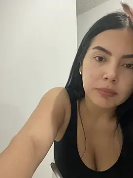 Cami olarte online show from April 2026 10:38:02 PM