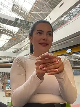 Cami olarte online show from June 2026 06:16:02 PM