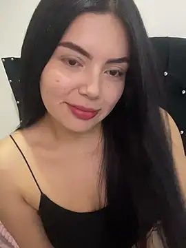 Cami olarte online show from April 2026 05:20:01 AM