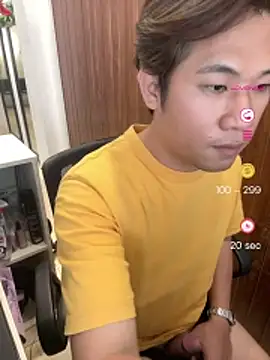 Snapshot of Titanryu chatting on April 2026 02:27:02 AM Titanryu online show from April 2026 02:27:02 AM
