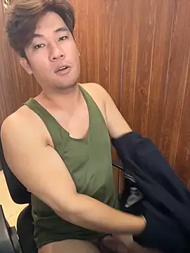Snapshot of Titanryu chatting on June 2026 02:28:02 AM Titanryu online show from June 2026 02:28:02 AM