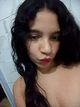 Snapshot of Morena__Florr chatting on April 2026 11:46:02 PM Morena Florr online show from April 2026 11:46:02 PM