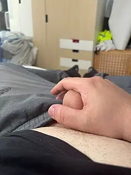 germanboy3 online show from April 2026 11:46:02 AM
