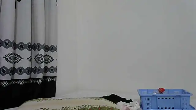 Slim-Thiqq online show from May 2026 09:54:01 PM