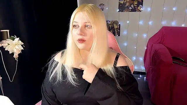 Tina Evanss online show from March 2026 07:54:01 AM