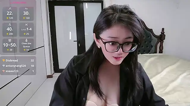 Snapshot of lisahua chatting on April 2026 08:01:02 PM lisahua online show from April 2026 08:01:02 PM