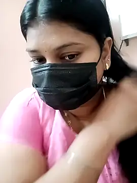 Snapshot of Tamil_Hot_Rithaniya chatting on April 2026 03:15:02 PM Tamil Hot Rithaniya online show from April 2026 03:15:02 PM