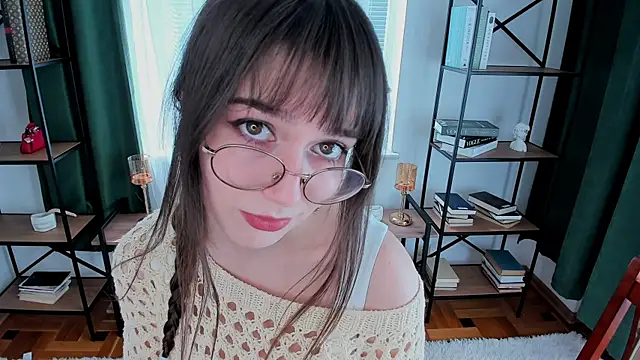 LaelIvie online show from April 2026 08:40:02 AM