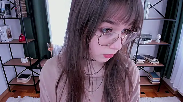 LaelIvie online show from April 2026 09:01:01 AM