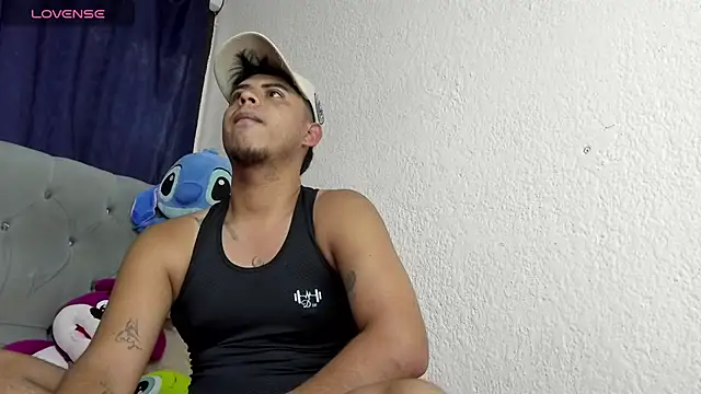 Zaym Liam online show from April 2026 08:06:02 PM