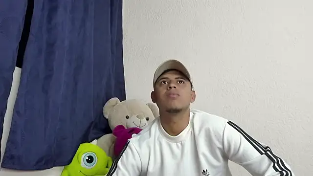 Zaym Liam online show from March 2026 12:11:01 AM