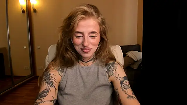 Snapshot of harley_kimm chatting on July 2026 05:15:02 AM harley kimm online show from July 2026 05:15:02 AM