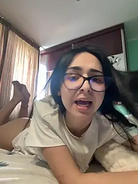 TheaMerve online show from April 2026 12:29:02 PM