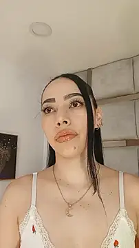 AmbarJenssen online show from April 2026 11:59:02 AM