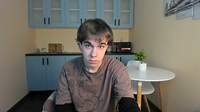 Snapshot of DaveBevy chatting on June 2026 07:55:02 PM DaveBevy online show from June 2026 07:55:02 PM