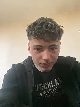 denysio69 online show from March 2026 06:37:02 AM