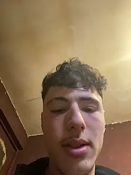 denysio69 online show from April 2026 06:42:01 AM