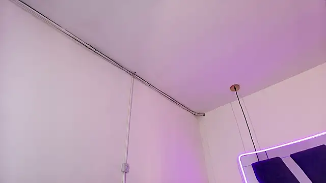 scarlett turner  online show from April 2026 01:05:02 PM