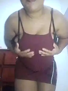 kimberlly25 online show from April 2026 01:54:02 AM