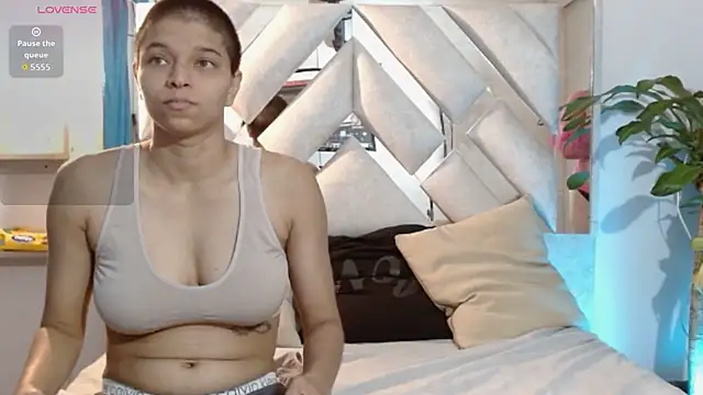 Natasha and zoe  online show from June 2026 01:49:02 PM
