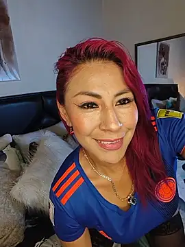 tatianabelli online show from June 2026 10:52:01 PM