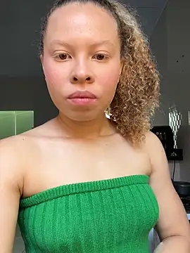 jhully hot online show from April 2026 01:13:02 PM