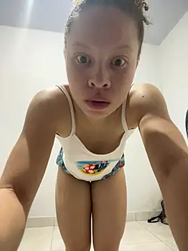 jhully hot online show from April 2026 10:19:02 AM