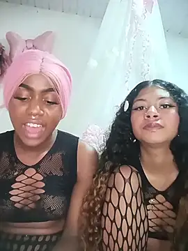 BelleKaty  online show from April 2026 09:15:02 PM