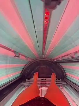 LolaSkyee online show from April 2026 07:15:02 PM