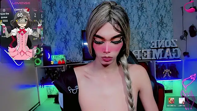 Snapshot of cami_valkyrie chatting on April 2026 01:42:02 AM cami valkyrie online show from April 2026 01:42:02 AM