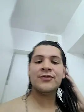 MatthewDavis  online show from April 2026 07:07:02 PM