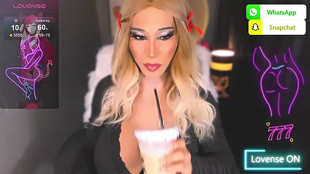 xSelfsuckerMistressVanyax online show from June 2026 05:24:02 PM