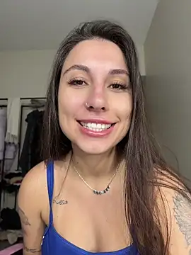 Carolzinhalux69 online show from July 2026 12:04:02 AM