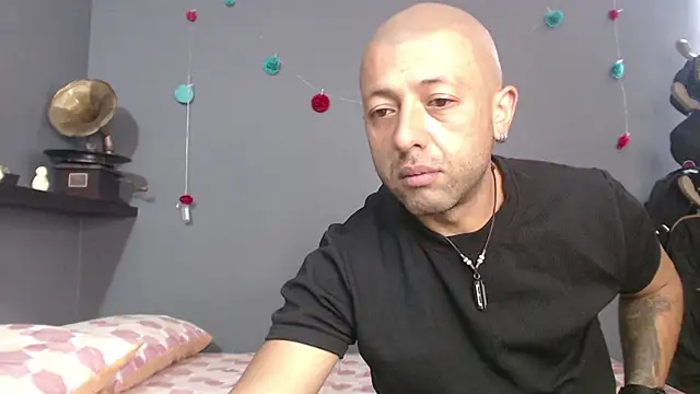  bonnie and clyde online show from June 2026 08:24:02 PM