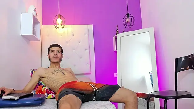 Camila and Johan naughty online show from May 2026 07:28:02 PM
