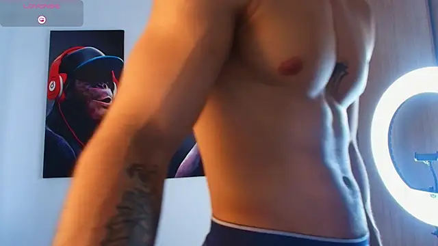 IamAxel03 online show from March 2026 07:37:01 PM