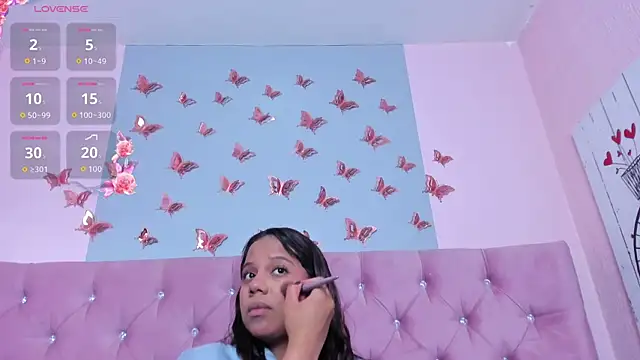 ZaraBlazze  online show from April 2026 03:01:01 AM