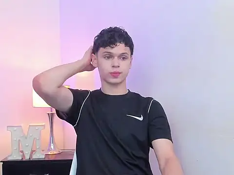 mykelcano online show from April 2026 02:46:01 PM