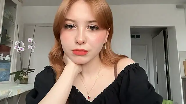 Snapshot of Amy_Bronson chatting on April 2026 12:09:02 PM Amy Bronson online show from April 2026 12:09:02 PM