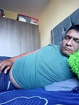 luis20212 online show from March 2026 09:39:01 PM