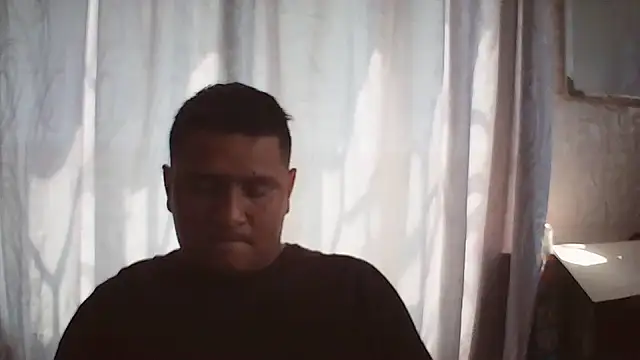 Snapshot of luis20212 chatting on May 2026 03:19:02 PM luis20212 online show from May 2026 03:19:02 PM