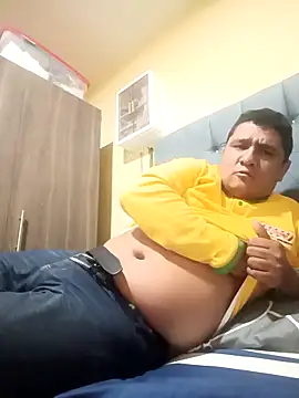 luis20212 online show from April 2026 05:31:01 AM