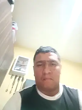 Snapshot of luis20212 chatting on May 2026 04:17:02 AM luis20212 online show from May 2026 04:17:02 AM
