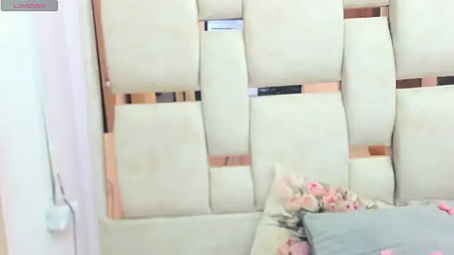 heavenlybump  online show from April 2026 06:55:02 PM