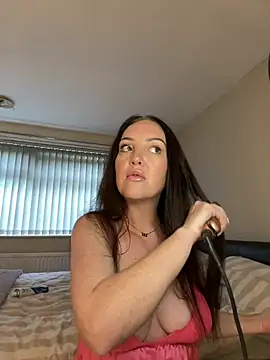Snapshot of Ladyluxee chatting on May 2026 06:48:02 PM Ladyluxee online show from May 2026 06:48:02 PM