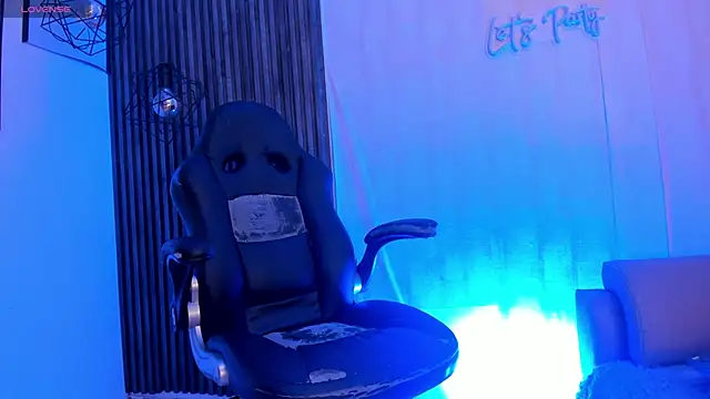 LexyNova  online show from May 2026 07:43:01 PM
